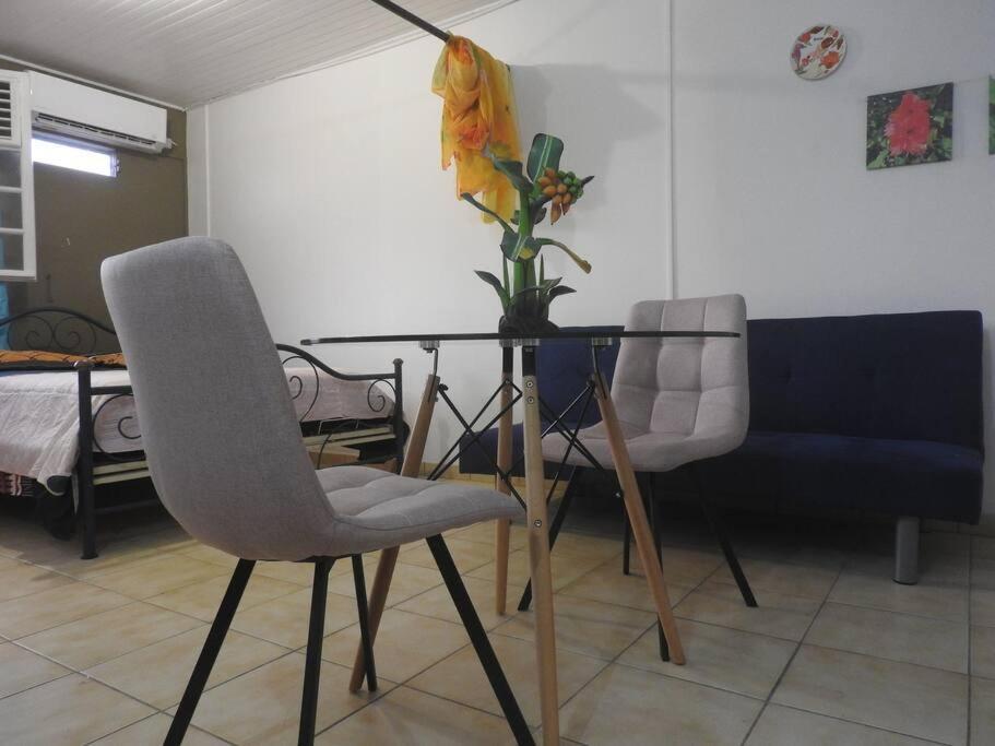 Studio Hibiscus-Ch Vue Sur Mer,Plage,Clim Лез-Анс-д'Арле Экстерьер фото