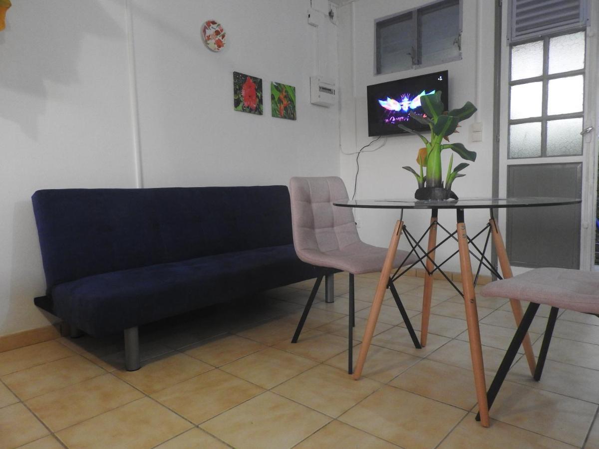 Studio Hibiscus-Ch Vue Sur Mer,Plage,Clim Лез-Анс-д'Арле Экстерьер фото